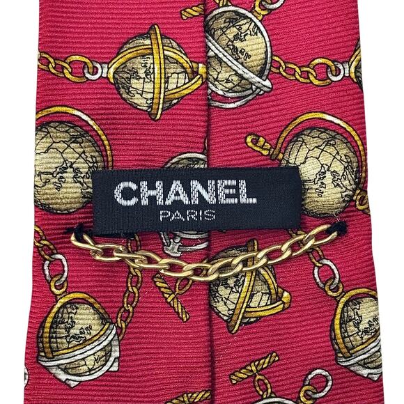 Chanel Globe Pattern Tie - Picture 2 of 16